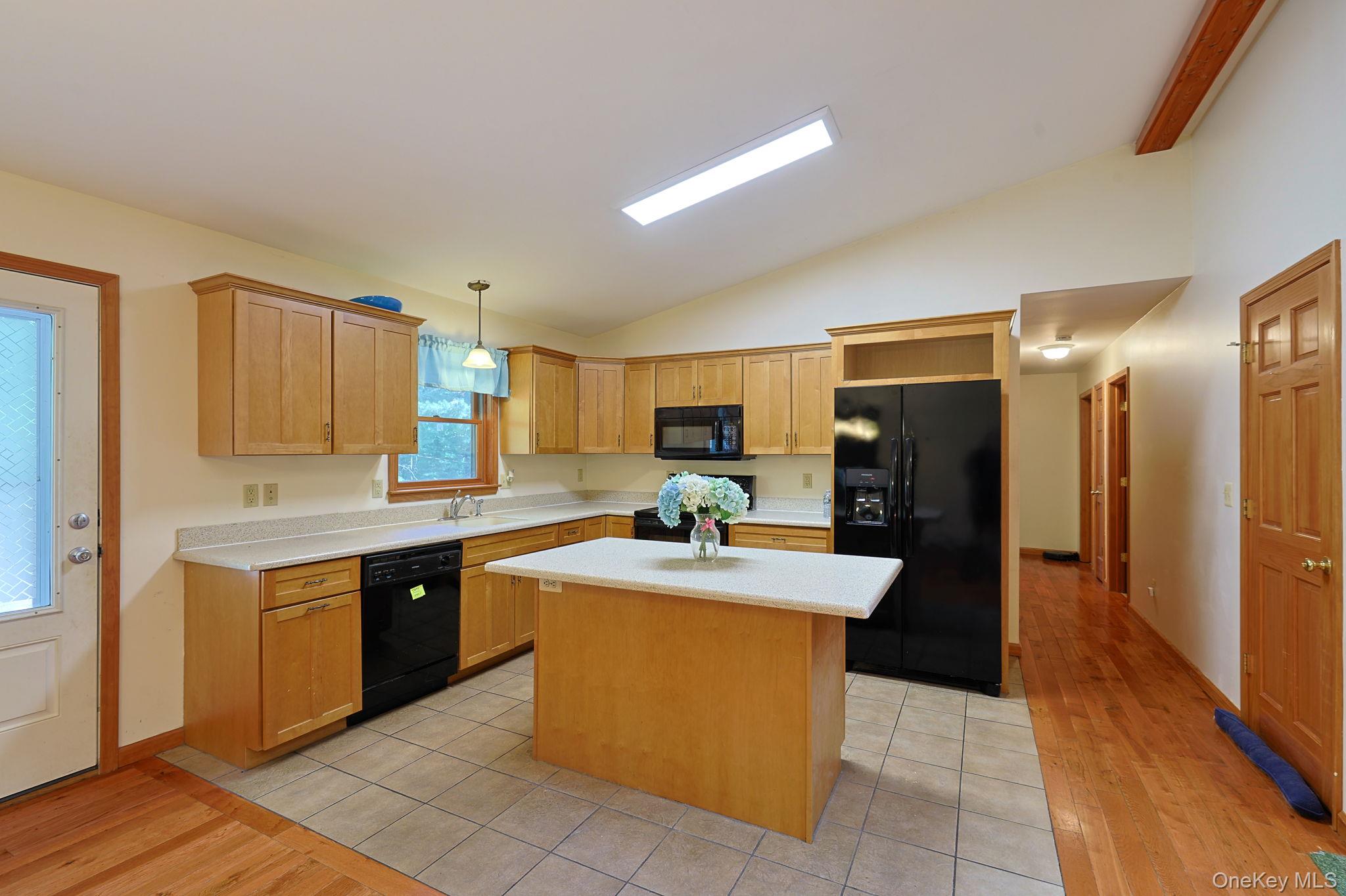 27 Elbert Road – For Sale photo 7