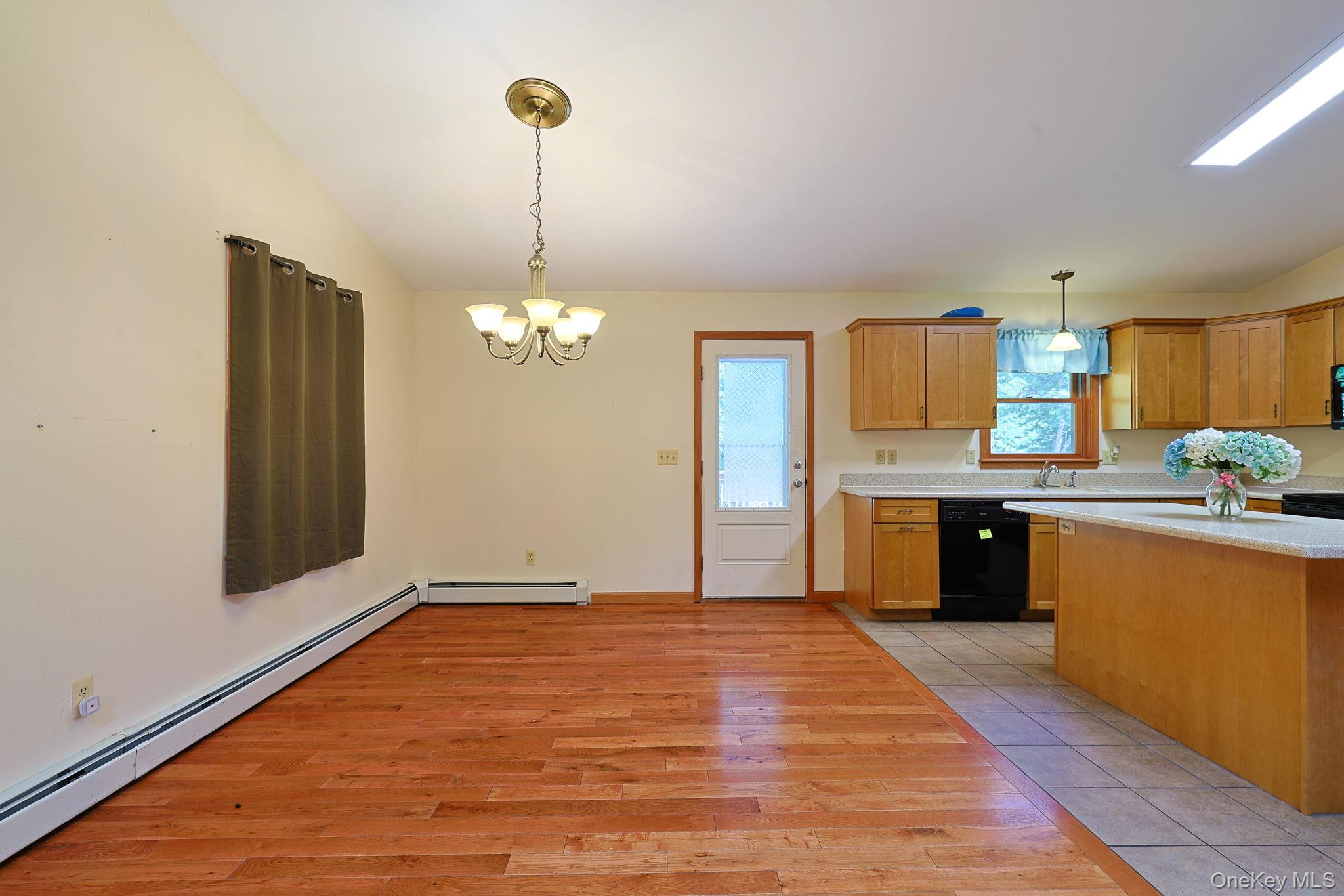 27 Elbert Road – For Sale photo 8
