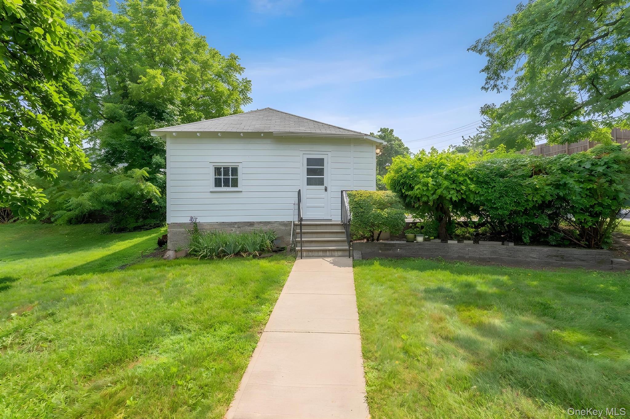284 Clifton Avenue – For Sale photo 35