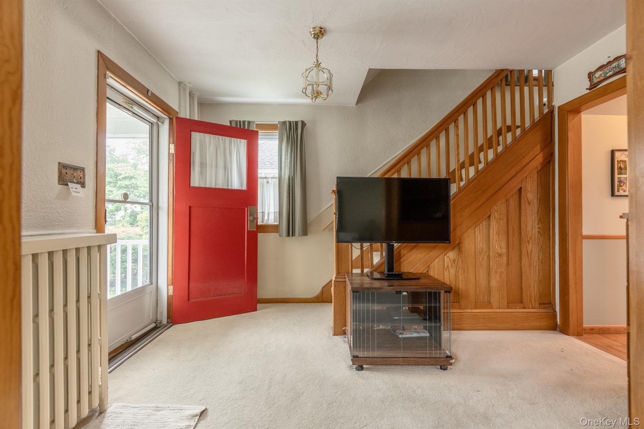 284 Clifton Avenue – For Sale photo 4