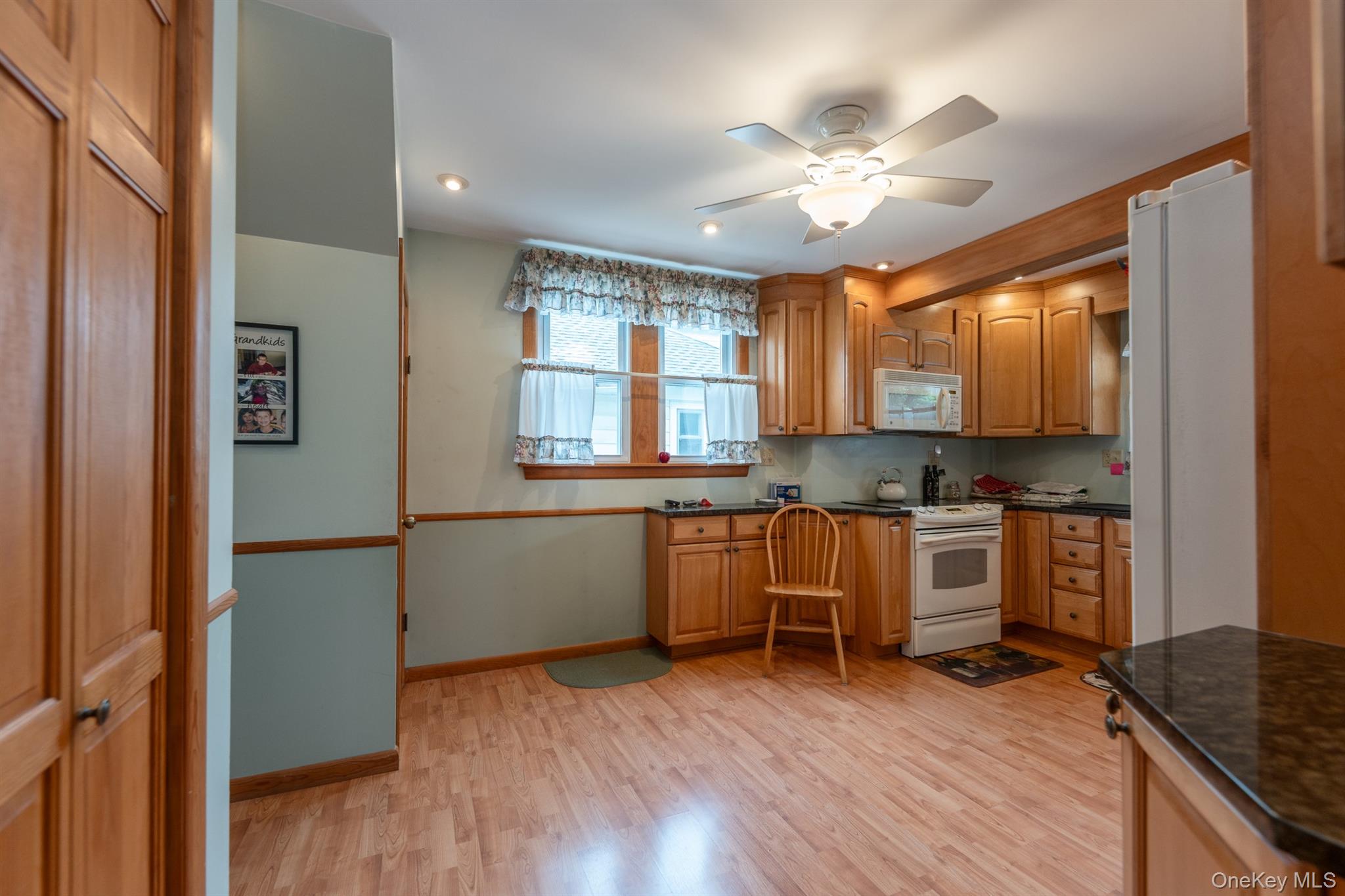 284 Clifton Avenue – For Sale photo 11