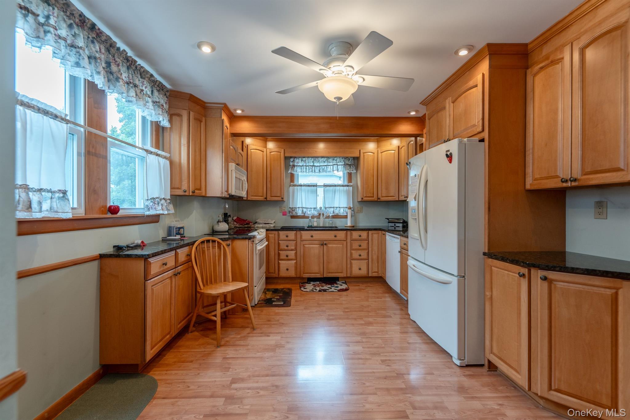 284 Clifton Avenue – For Sale photo 12