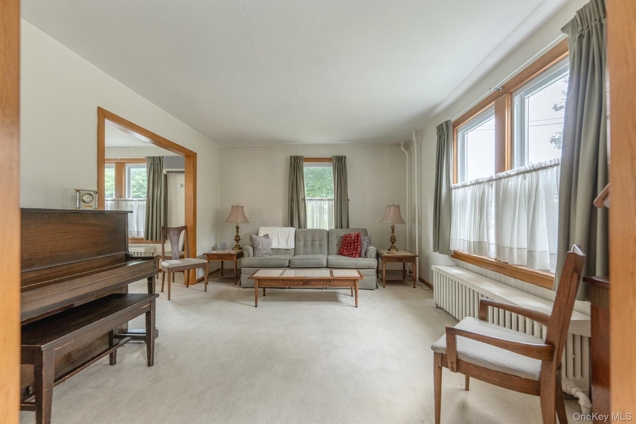 284 Clifton Avenue – For Sale photo 5
