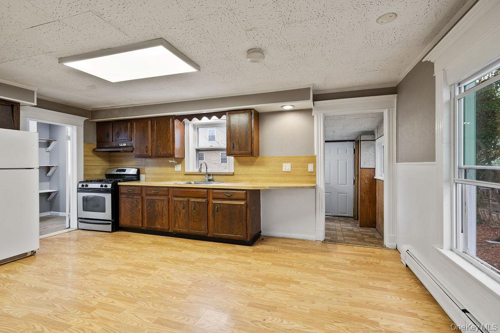 38 Cosgrove Avenue – For Sale photo 12