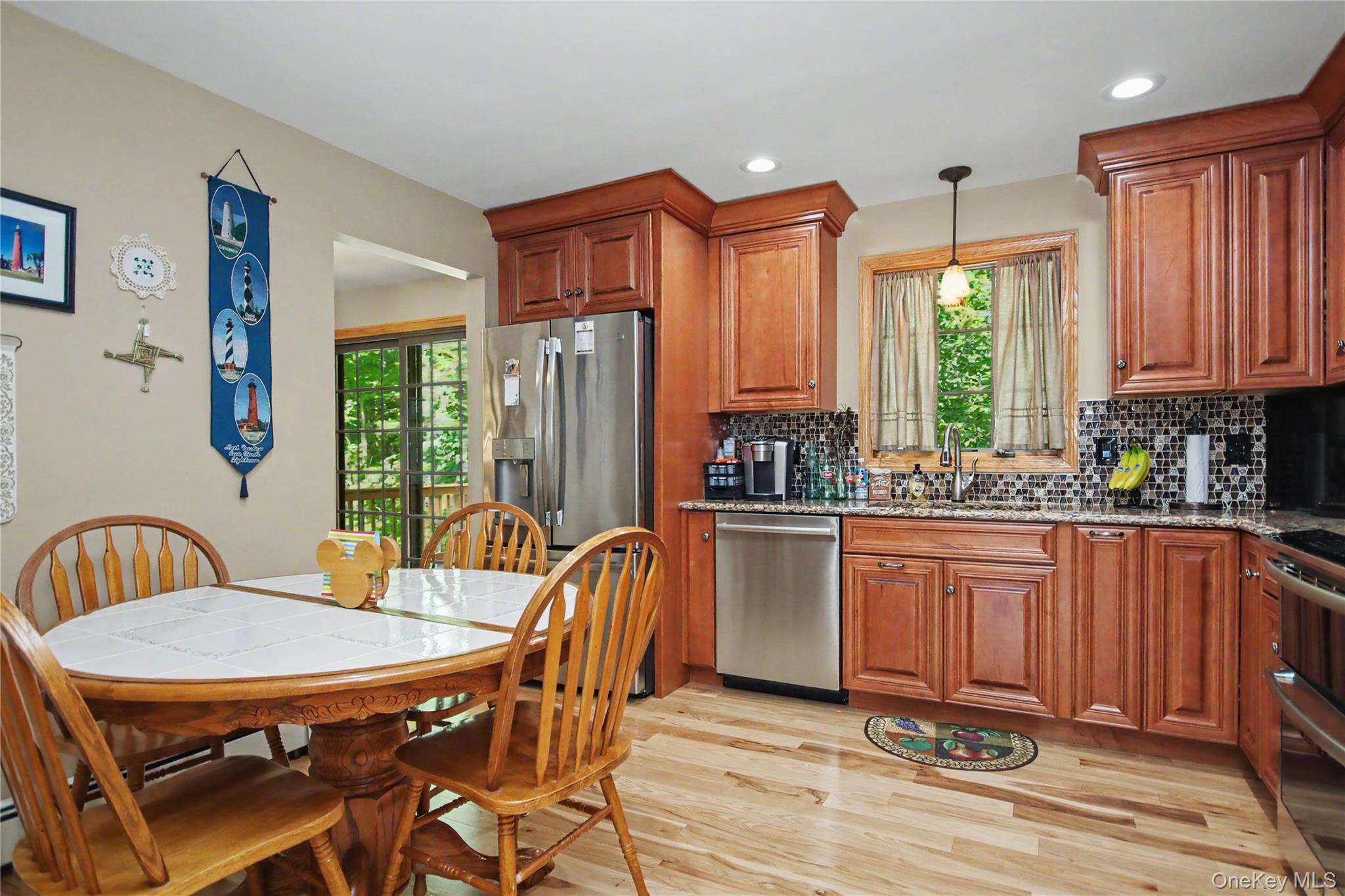 17 Scotsdale Road – For Sale photo 12