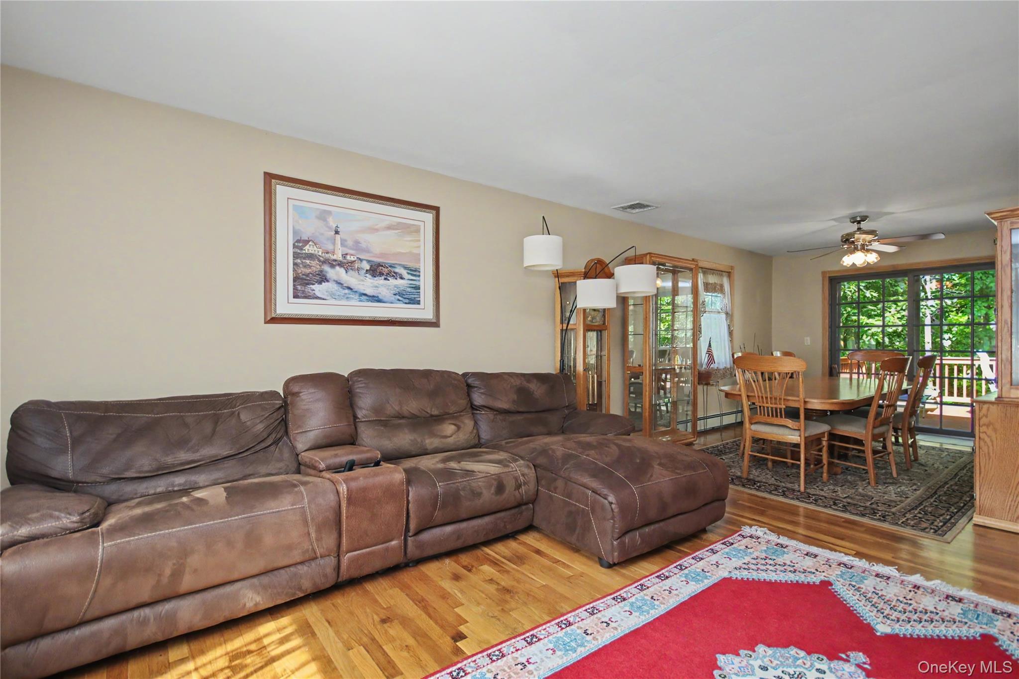 17 Scotsdale Road – For Sale photo 5