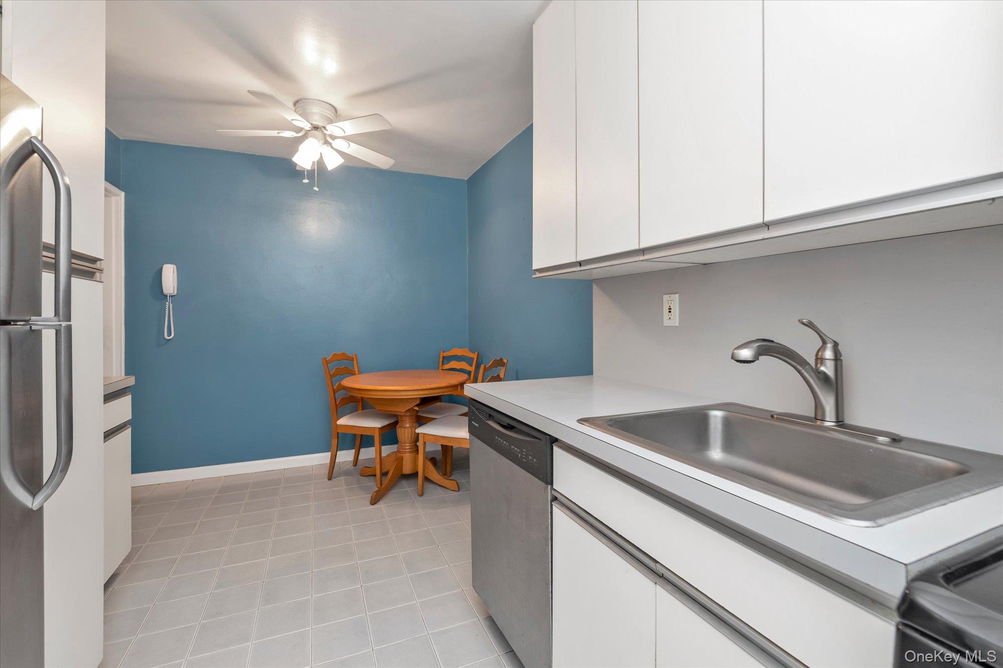 415 Merrick Road, Unit 1L photo 7