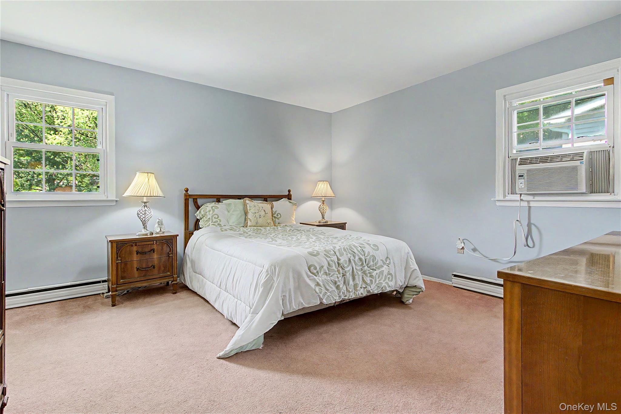 38 Seely Street – For Sale photo 16