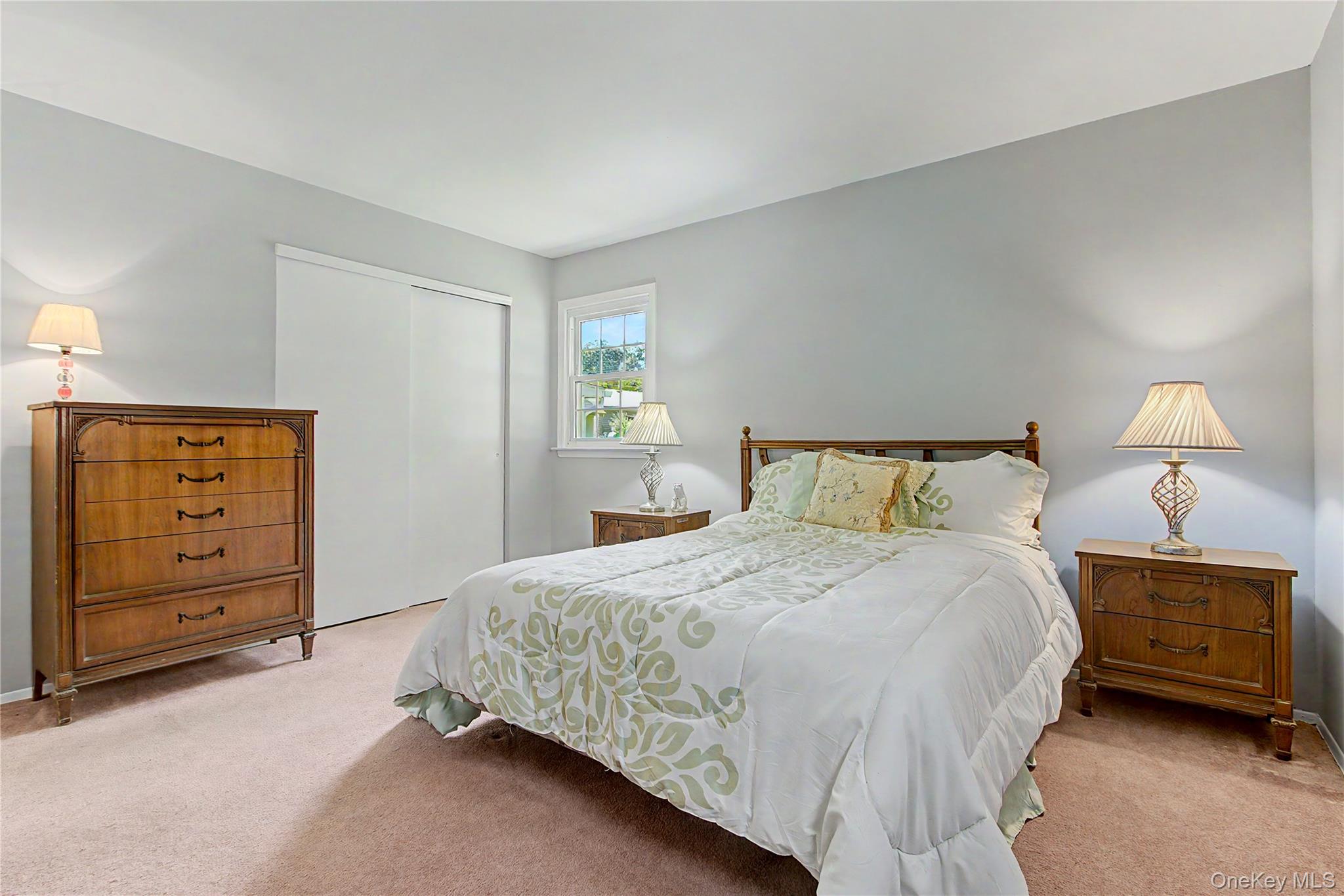 38 Seely Street – For Sale photo 14