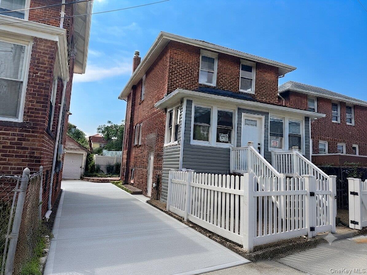 2431 Deerfield Road – For Sale