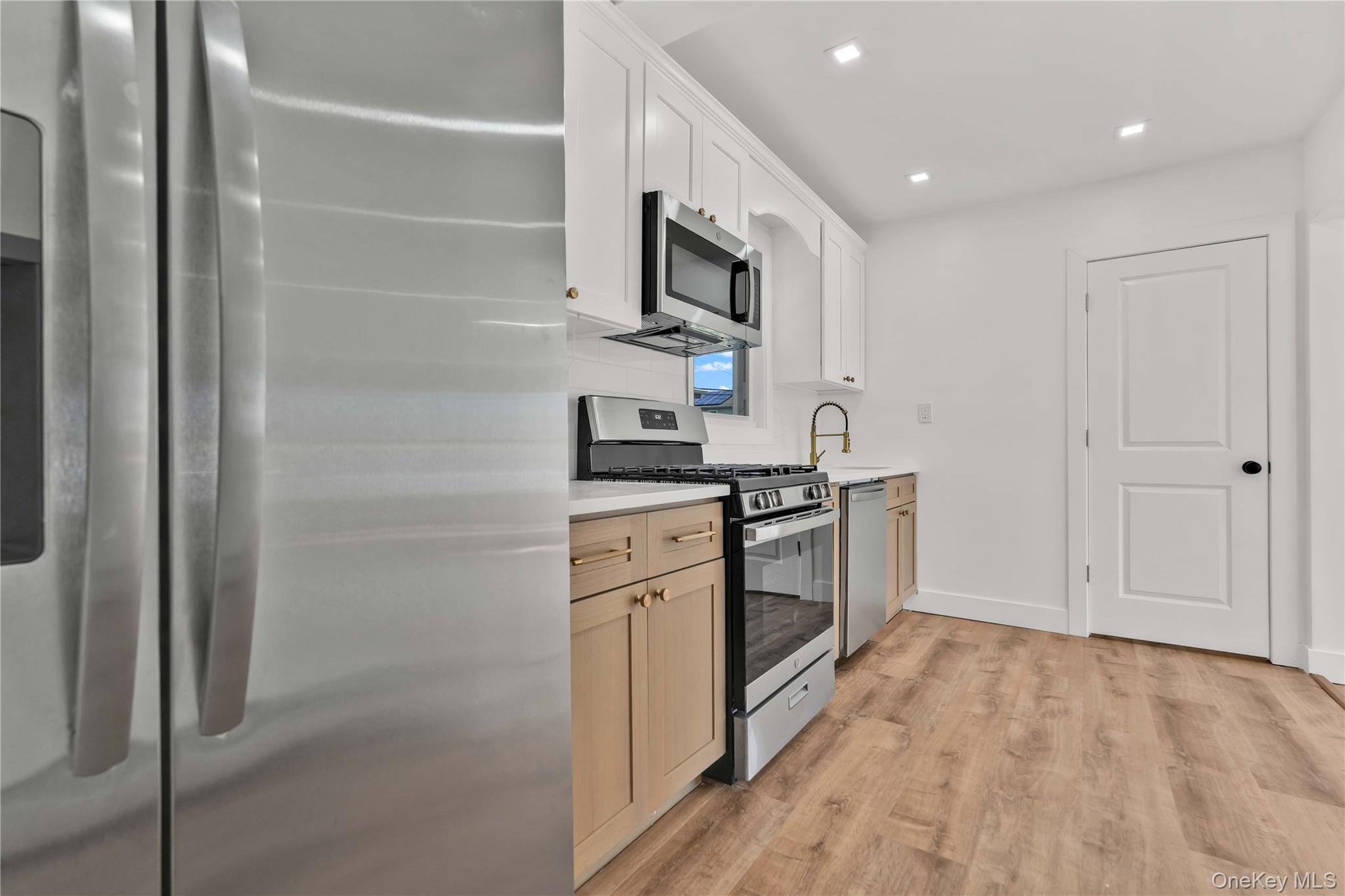 42 Satterie Avenue – For Sale photo 12