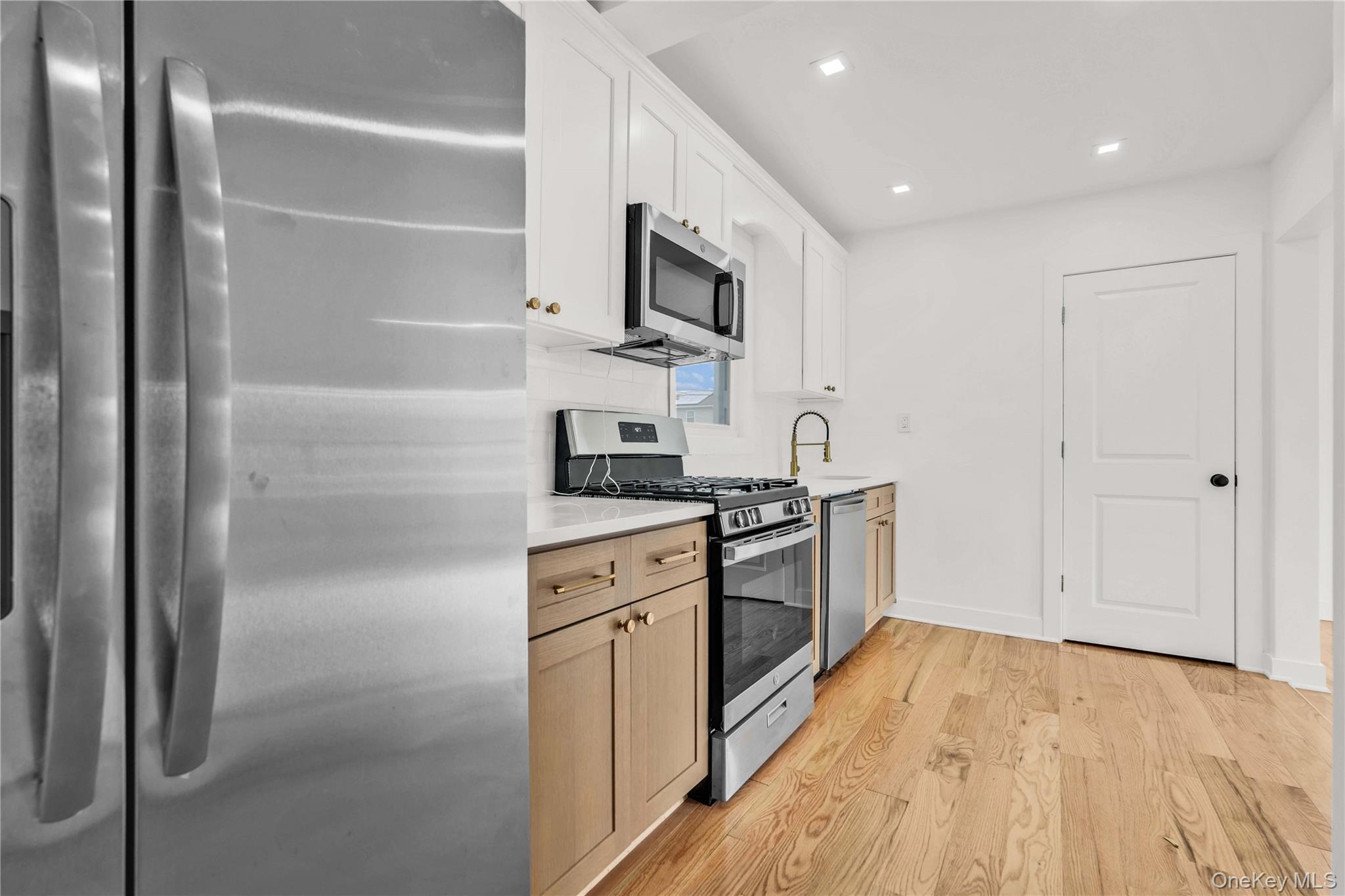 42 Satterie Avenue – For Sale photo 7