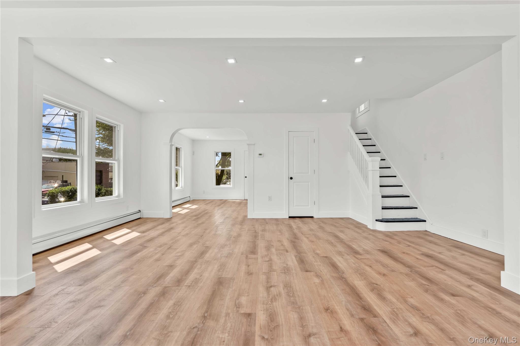 42 Satterie Avenue – For Sale photo 3