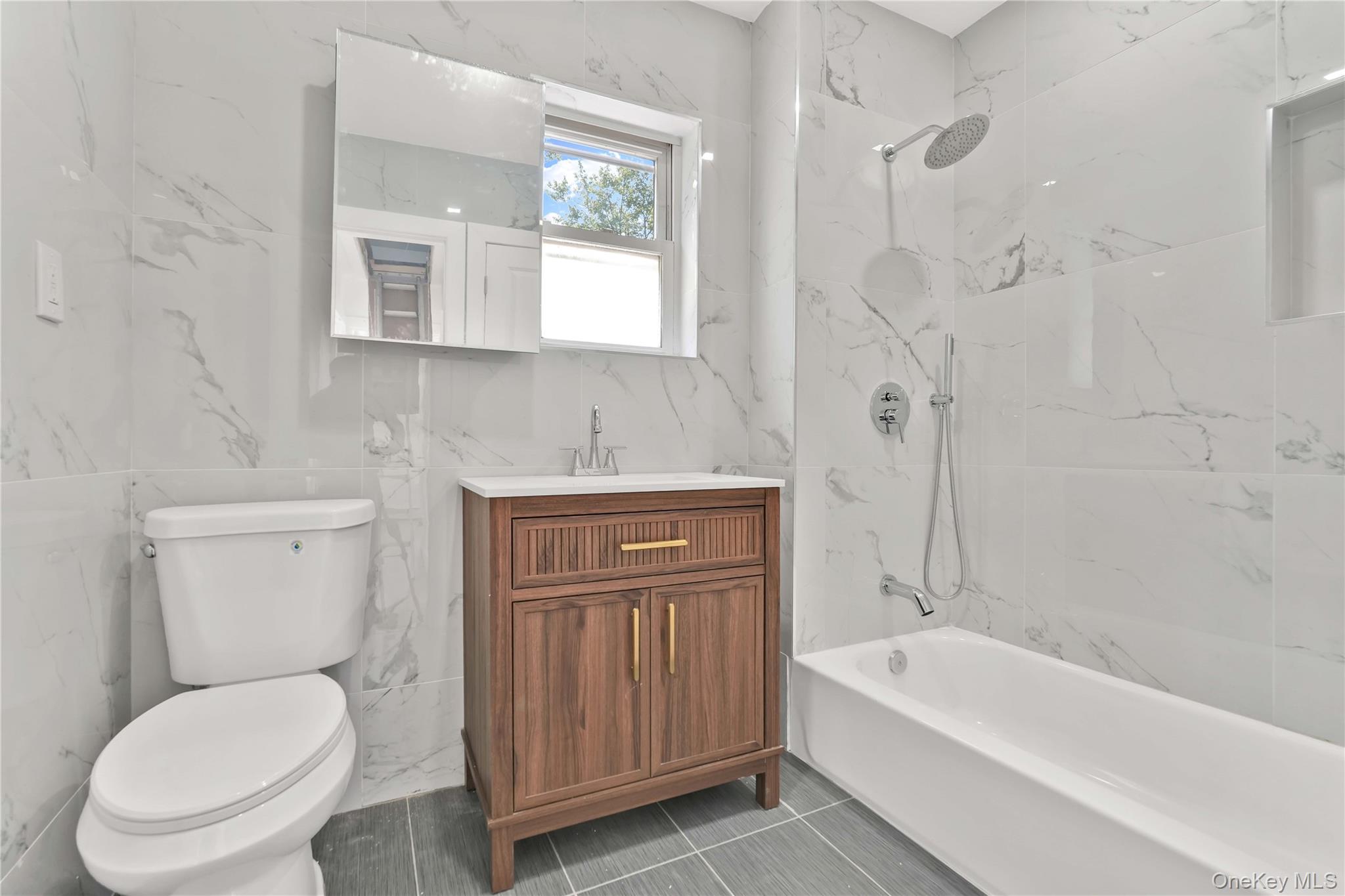 42 Satterie Avenue – For Sale photo 28