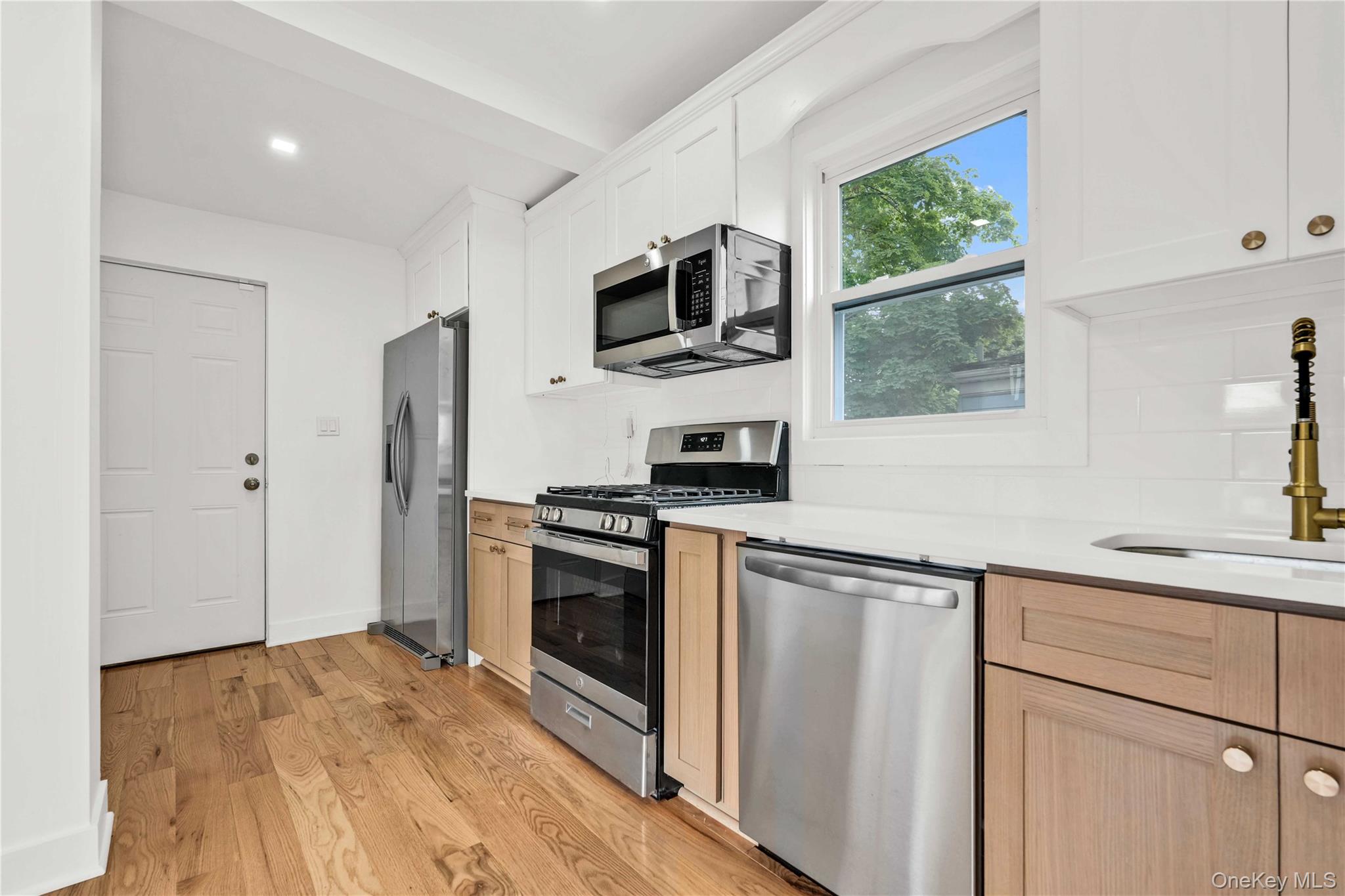 42 Satterie Avenue – For Sale photo 6