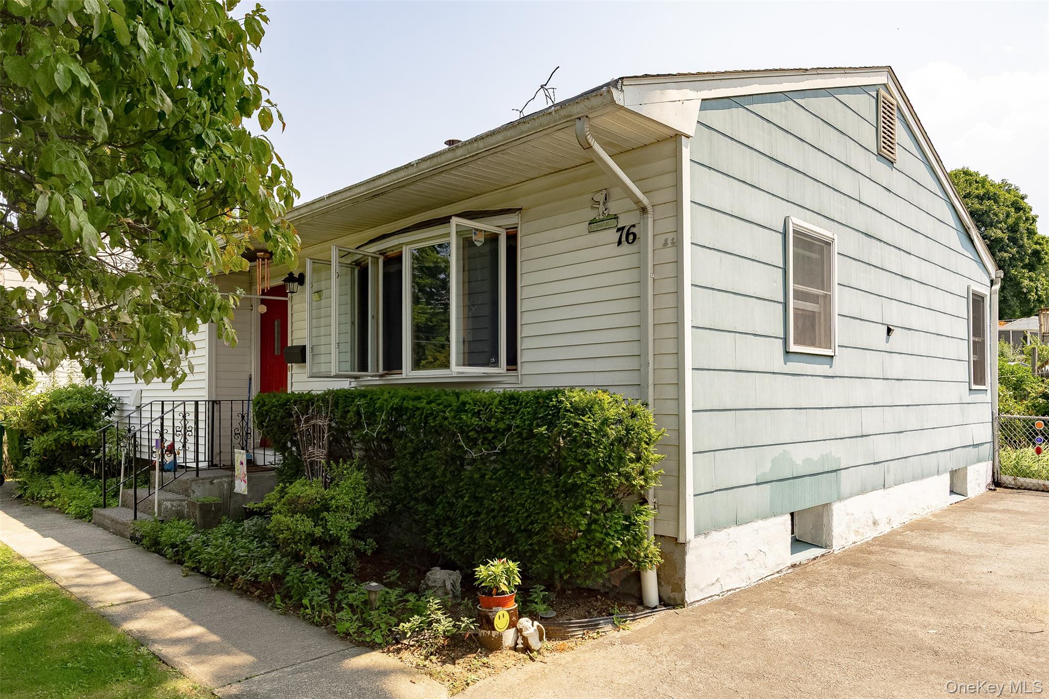 76 Phillips Street – For Sale photo 2