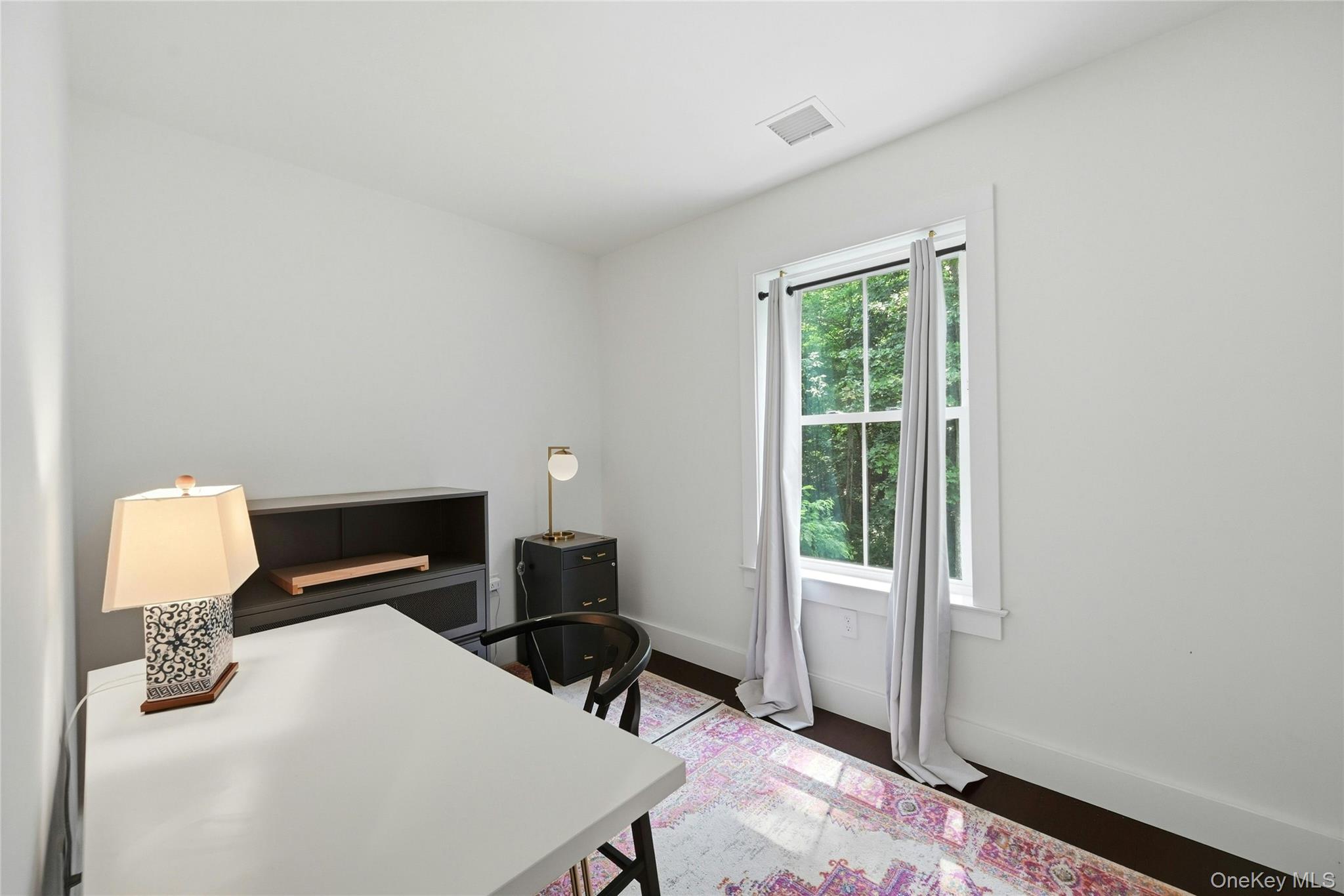 13595 Soundview Avenue – For Rent photo 18
