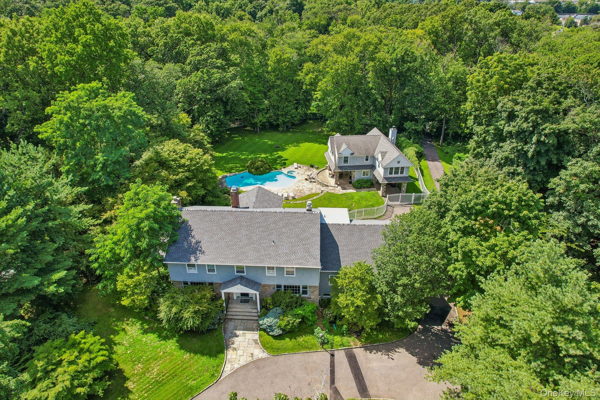 415 Grace Church Street – For Sale photo 24