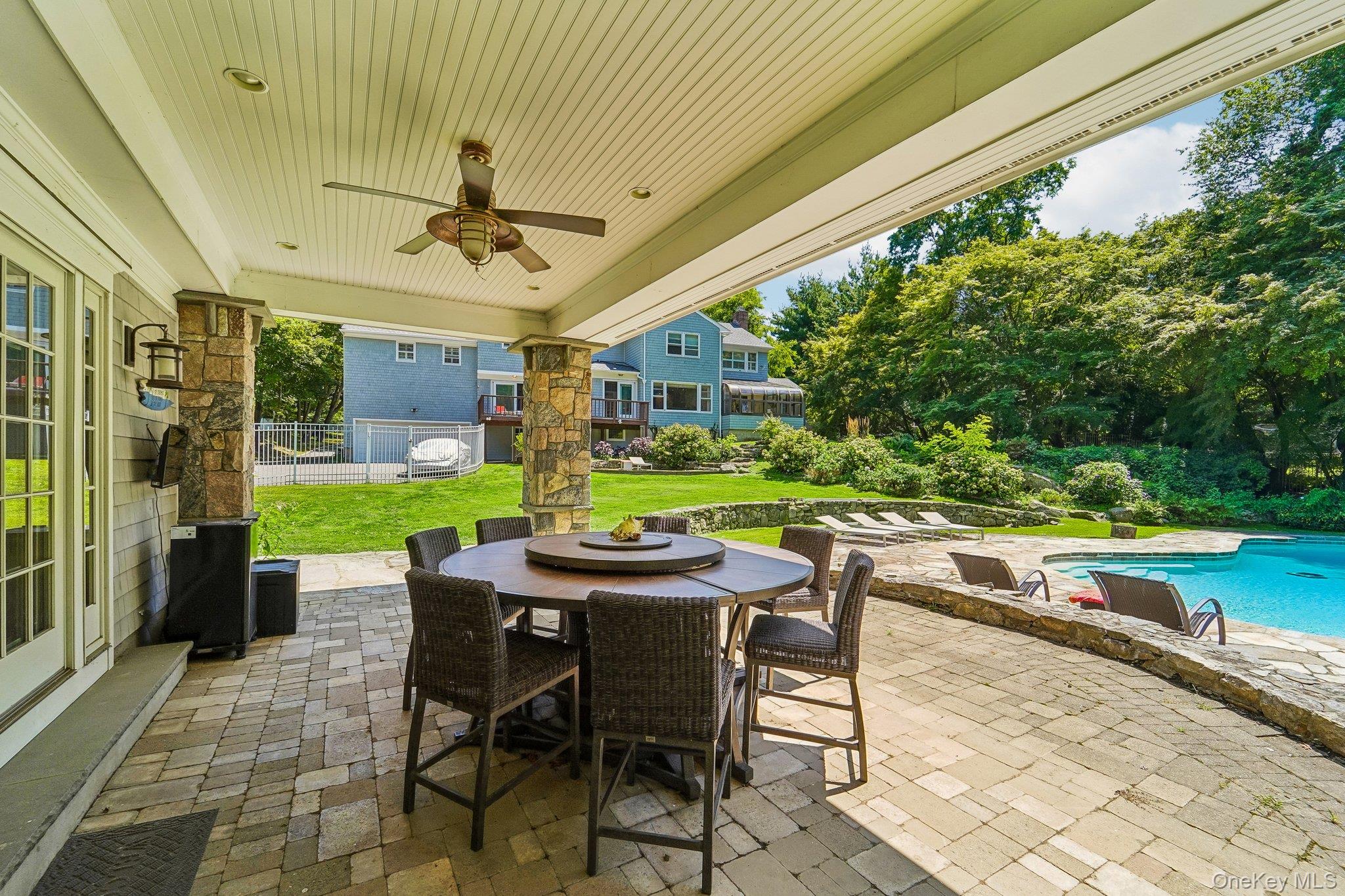 415 Grace Church Street – For Sale photo 20