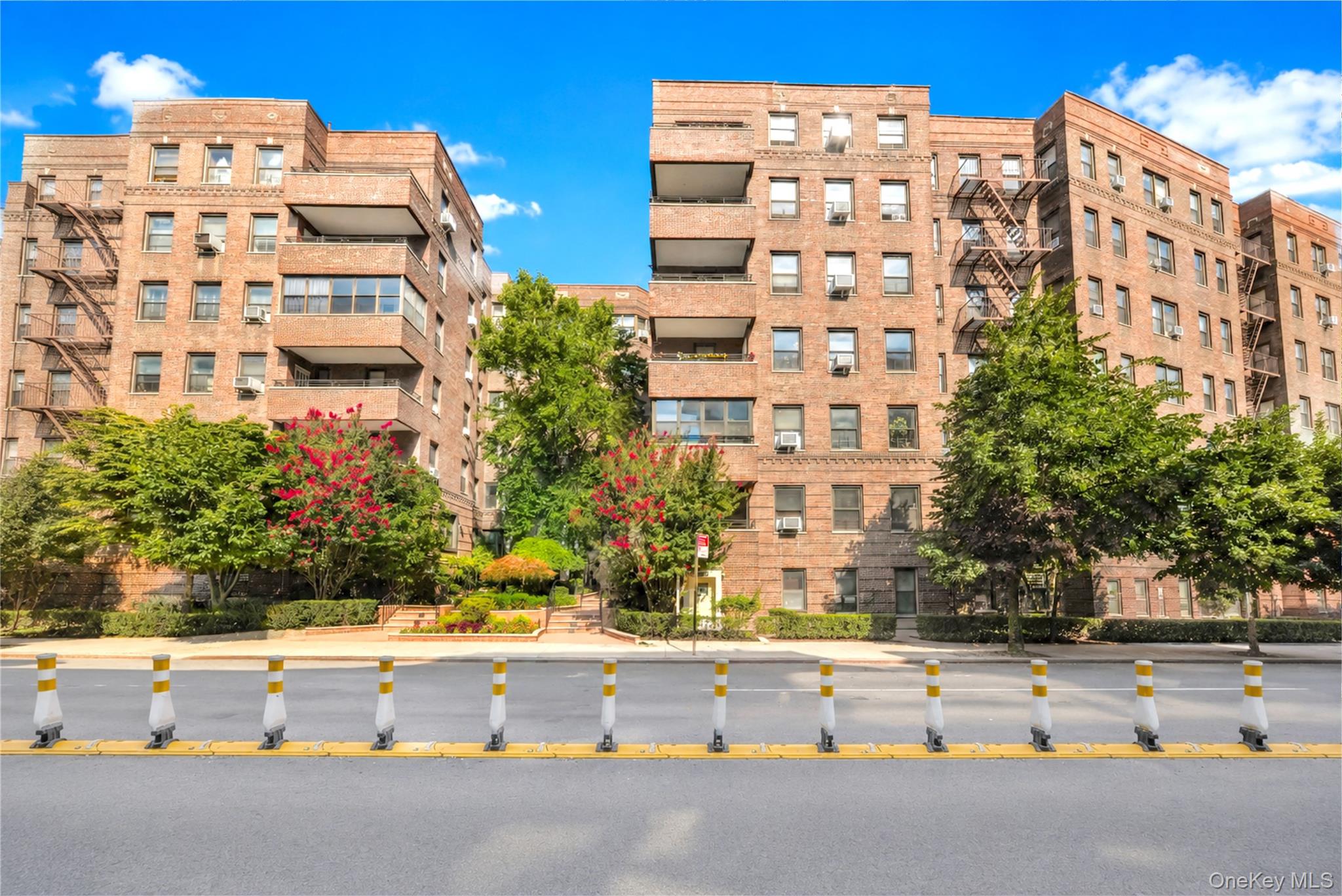 6940 Yellowstone Boulevard, Unit 9 & 10 photo 24