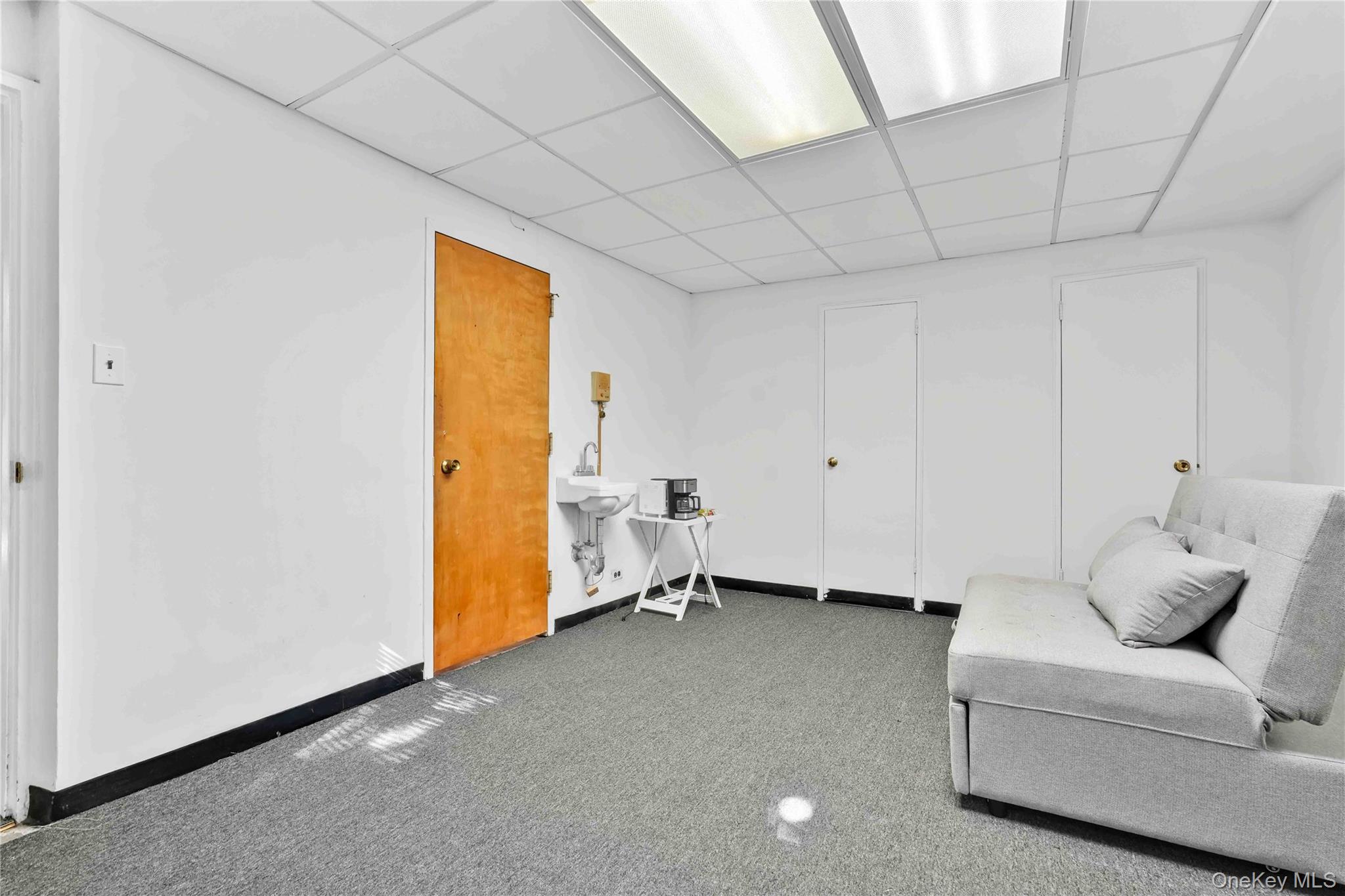 6940 Yellowstone Boulevard, Unit 9 & 10 photo 8