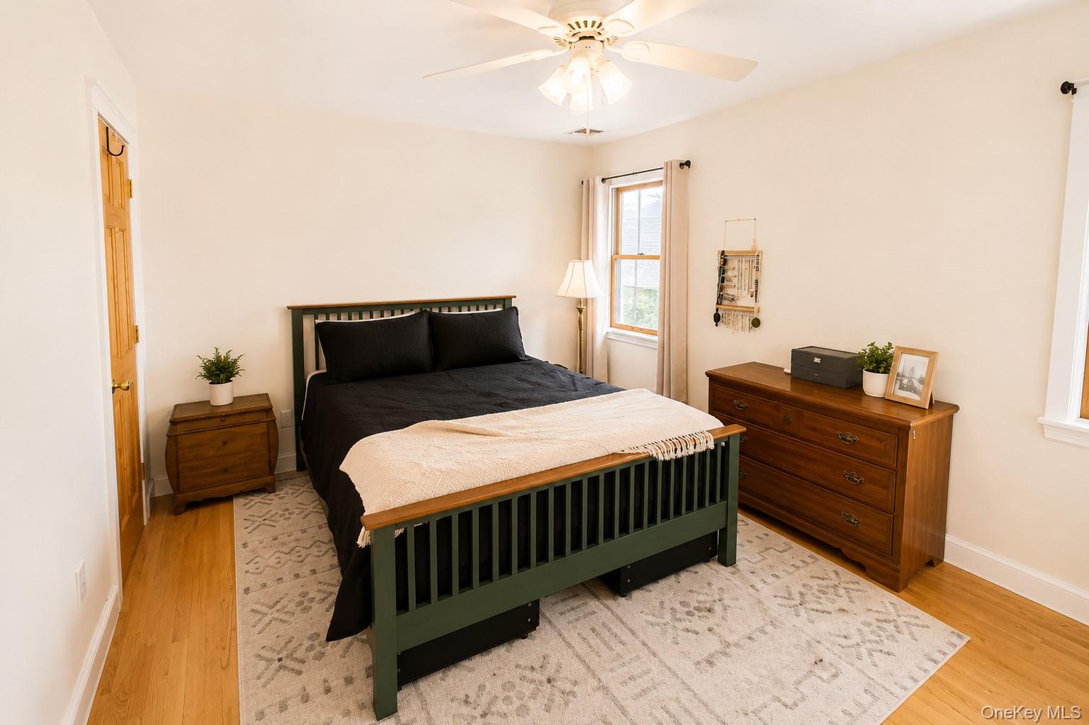 649 W Park Avenue – For Rent photo 6