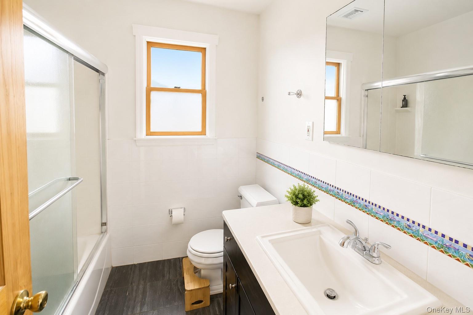 649 W Park Avenue – For Rent photo 10