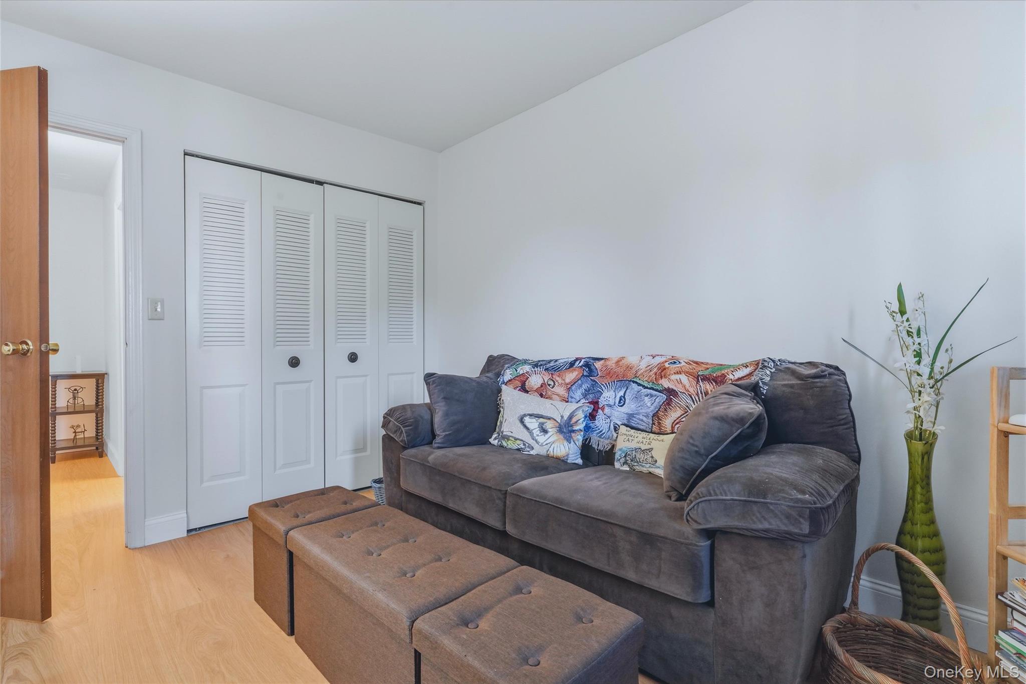 267 Village Court – For Sale photo 16