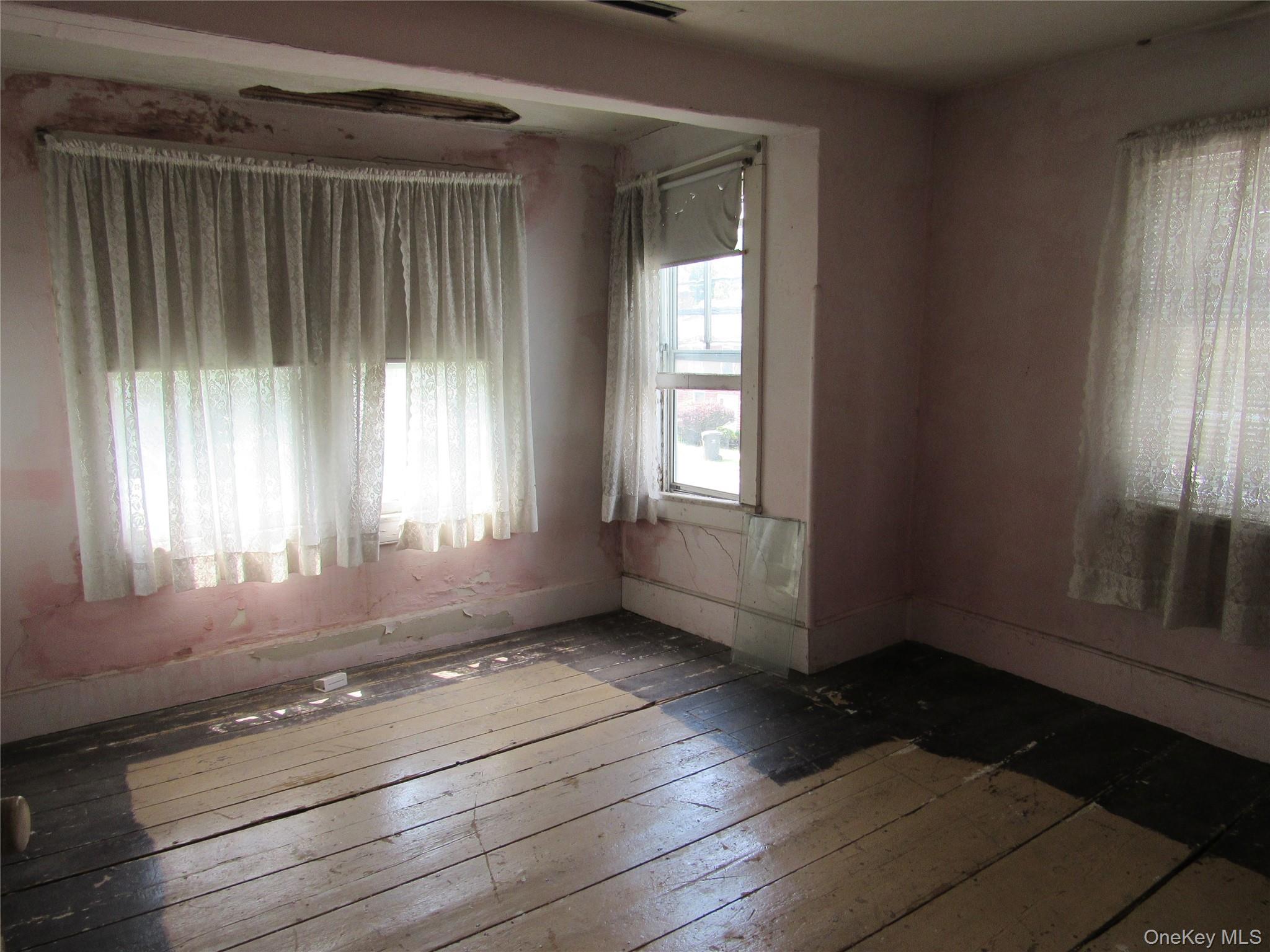 151 Main Street – For Sale photo 11
