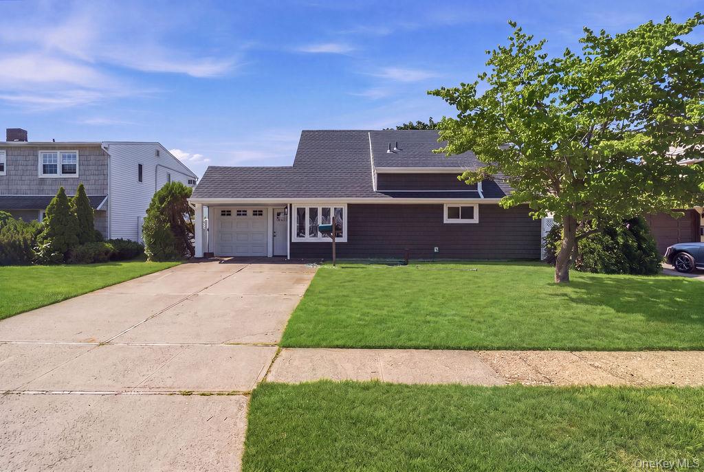 56 Summer Lane – For Sale photo 2