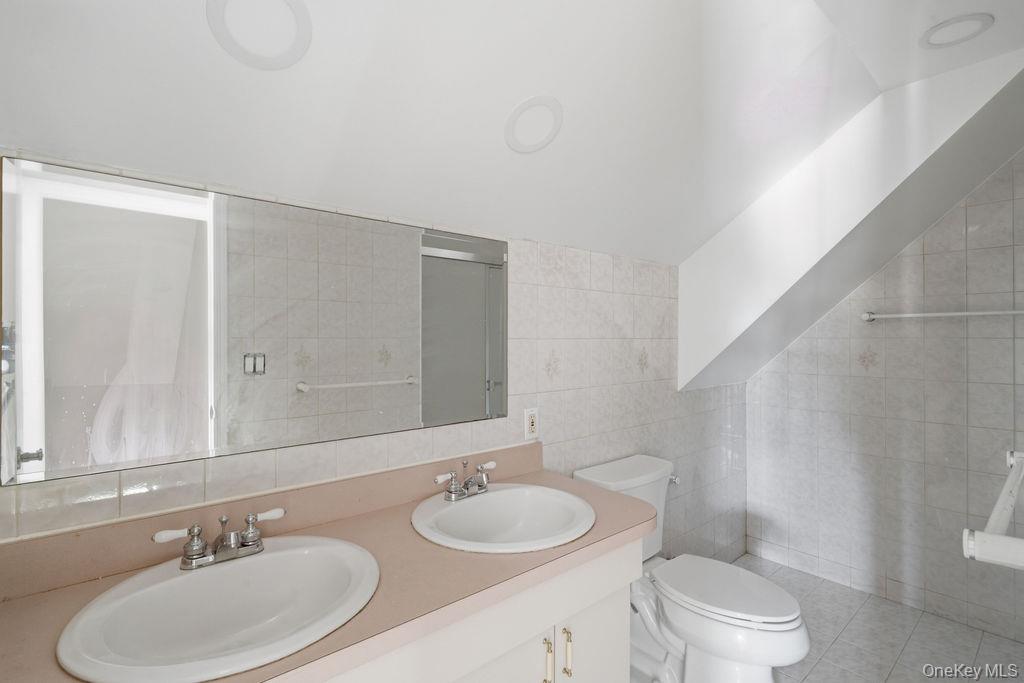 56 Summer Lane – For Sale photo 15