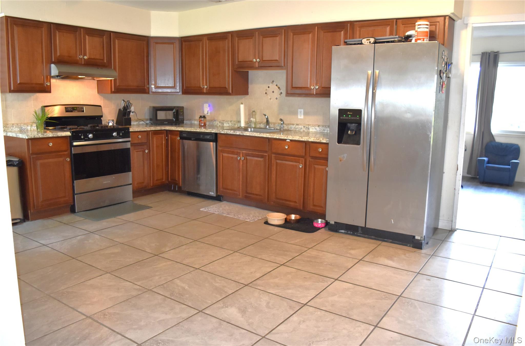 14 Perry Road – For Sale photo 6