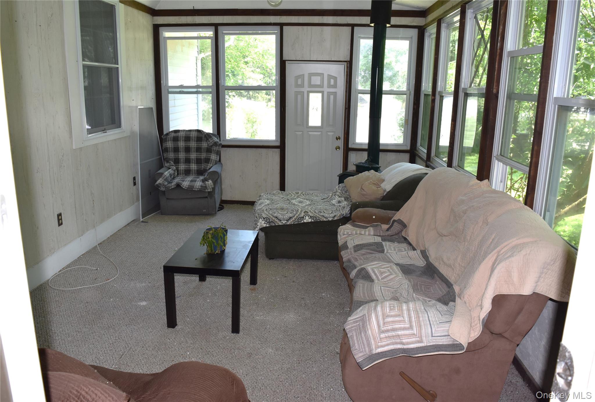 14 Perry Road – For Sale photo 17