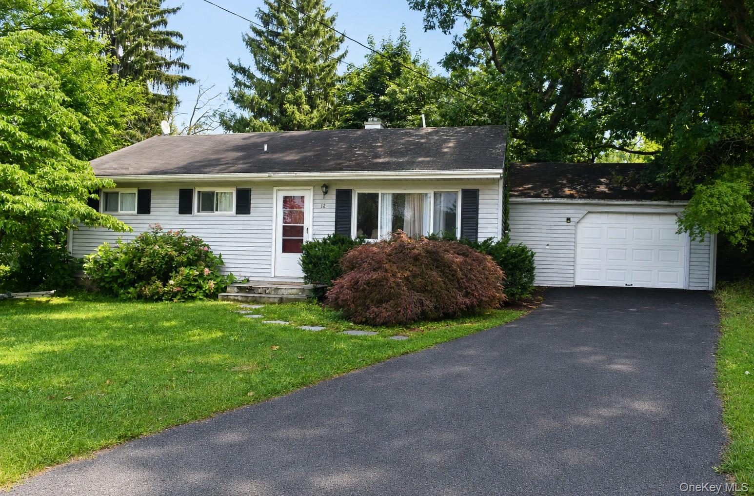 14 Perry Road – For Sale