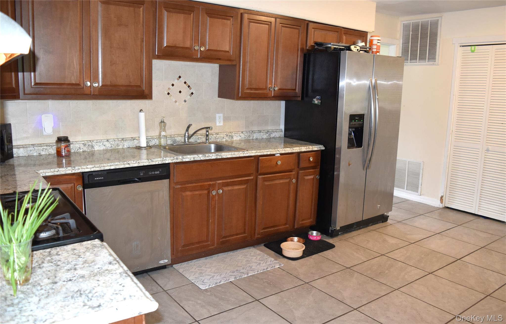 14 Perry Road – For Sale photo 7