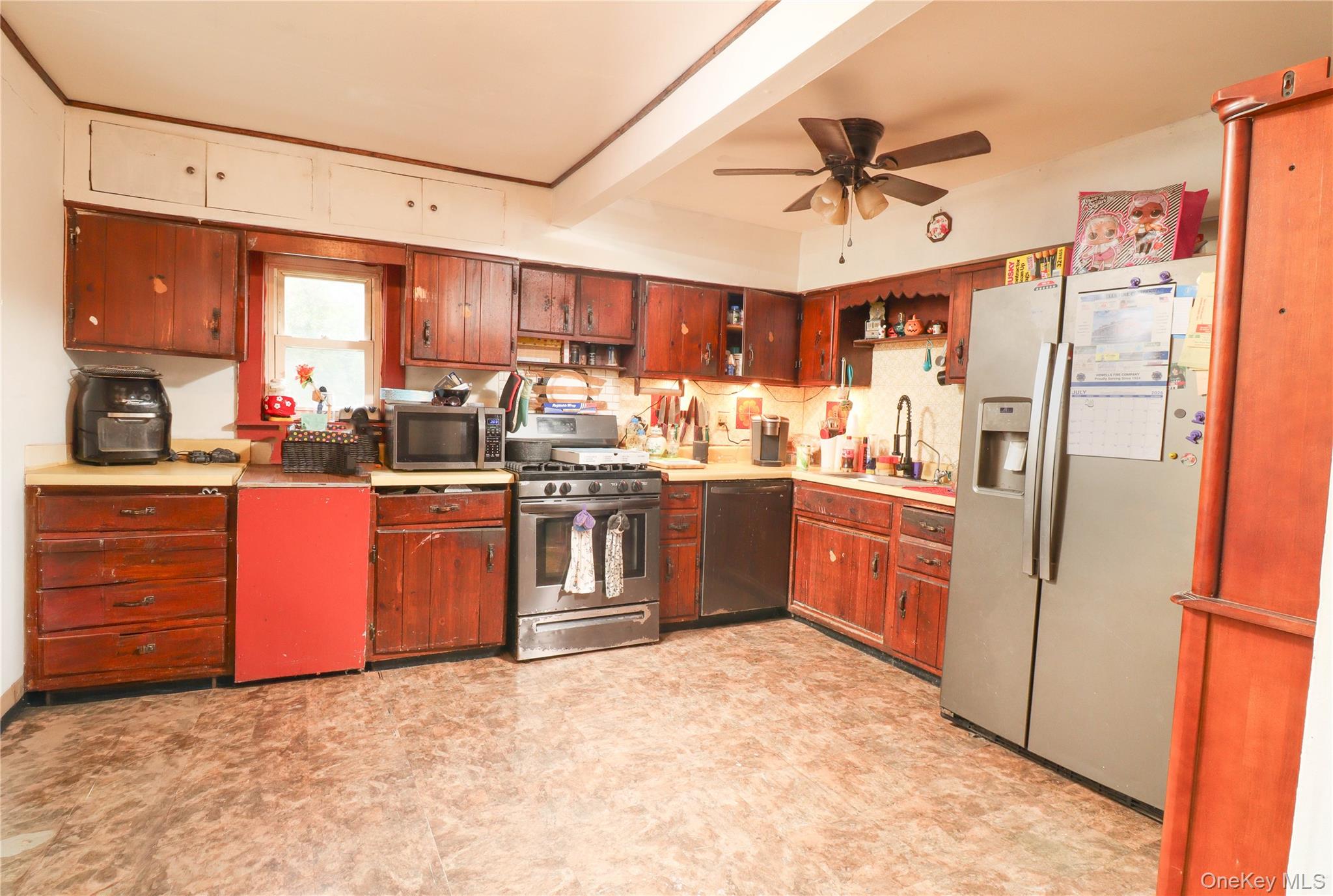 8 Parsons Lane – For Sale photo 2