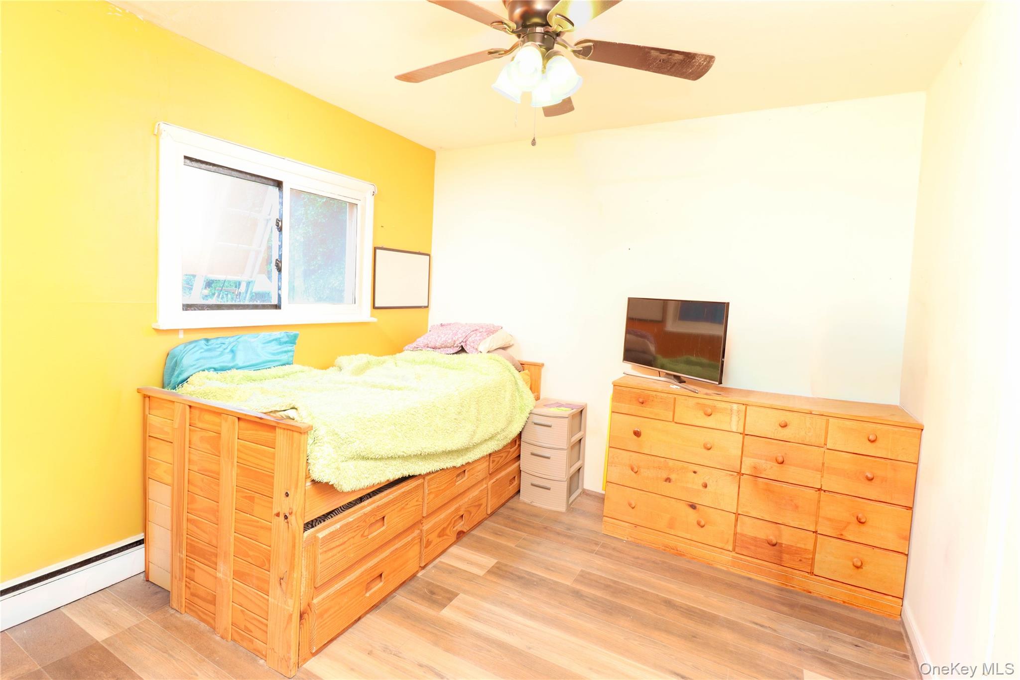 8 Parsons Lane – For Sale photo 6