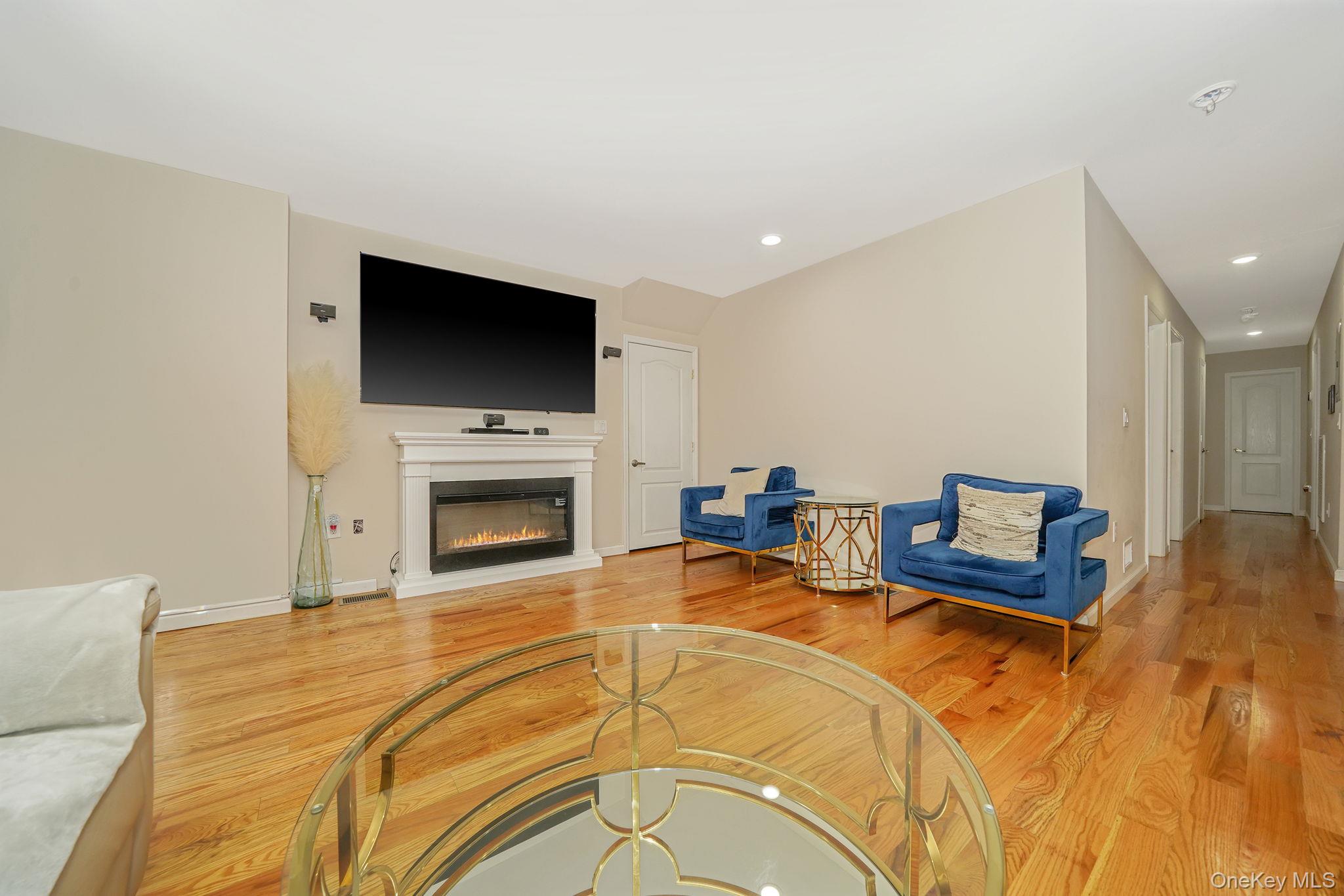 253-07 Memphis Avenue – For Sale photo 13