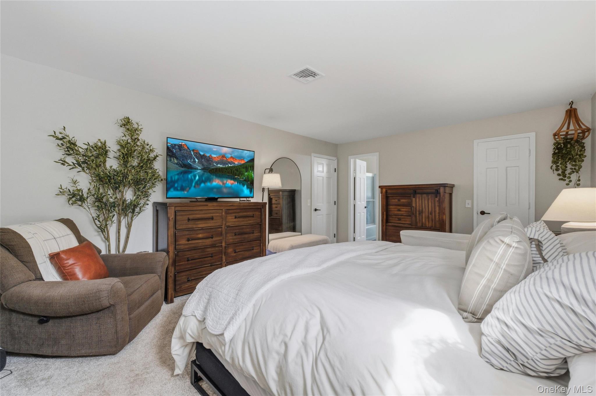 551 Hillside Lake Road – For Sale photo 18
