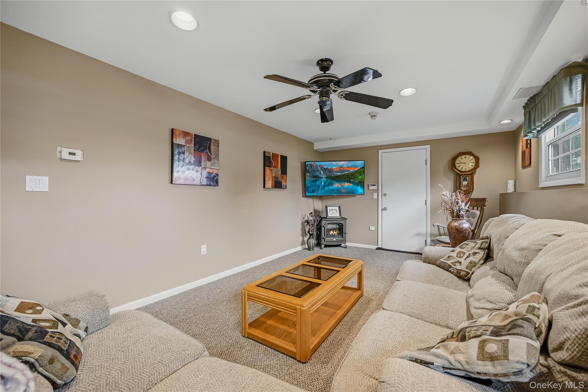 23 Buckingham Place – For Sale photo 32