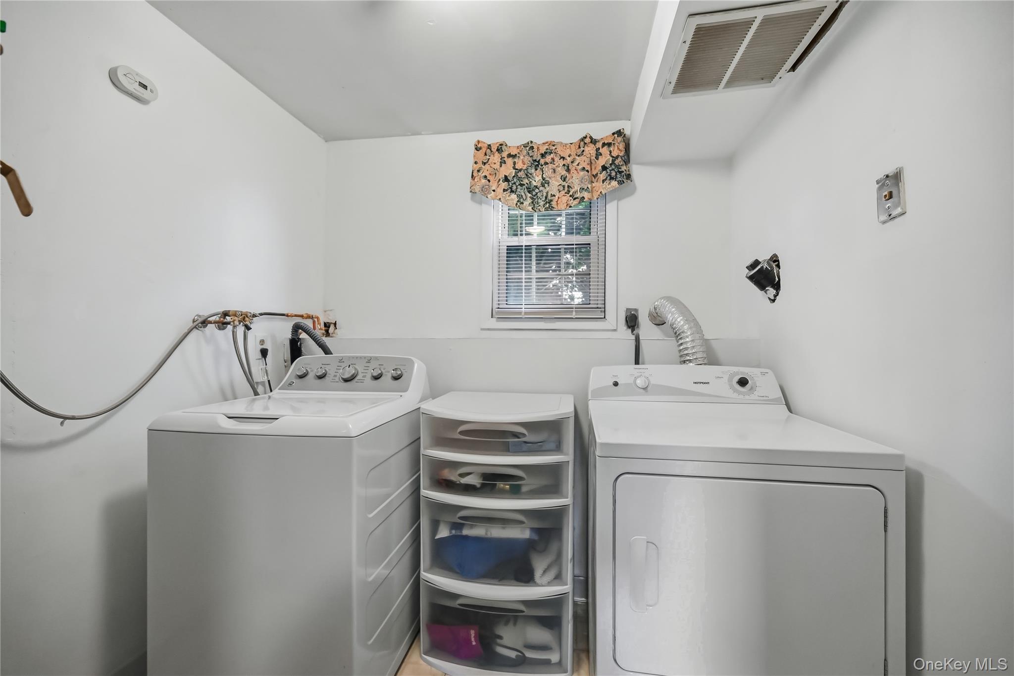 23 Buckingham Place – For Sale photo 37