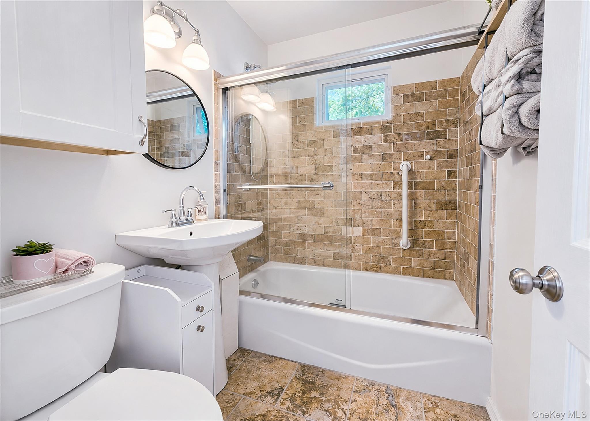 11 Cooke Avenue – For Sale photo 15