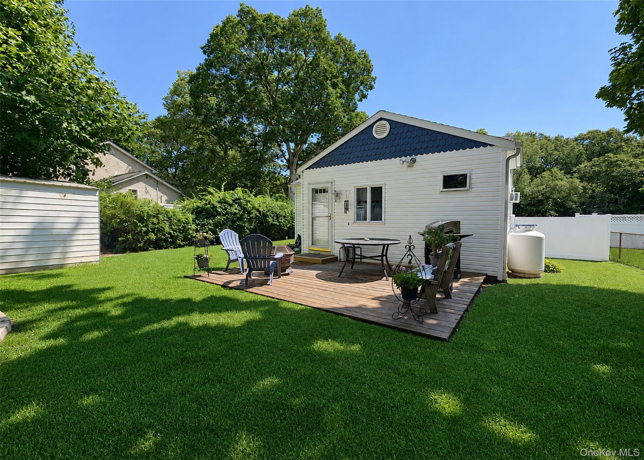 11 Cooke Avenue – For Sale photo 5