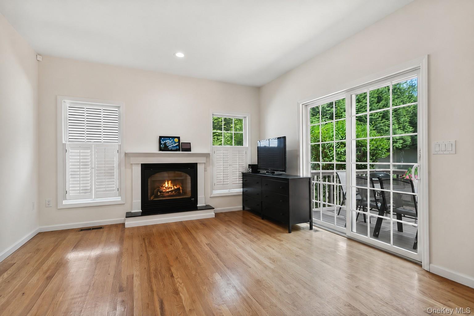 921 Shore Acres Drive – For Rent photo 11