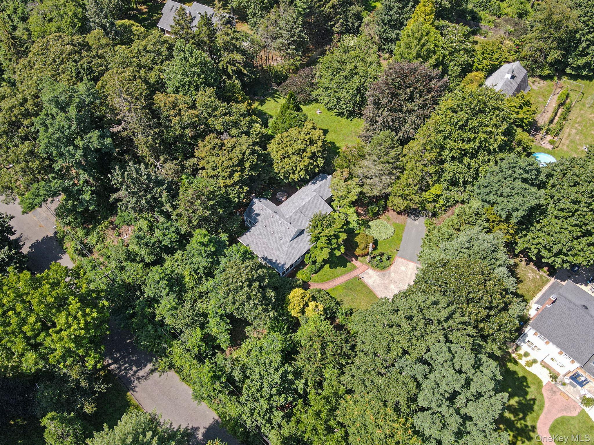 90 Locust Lane – For Sale photo 2