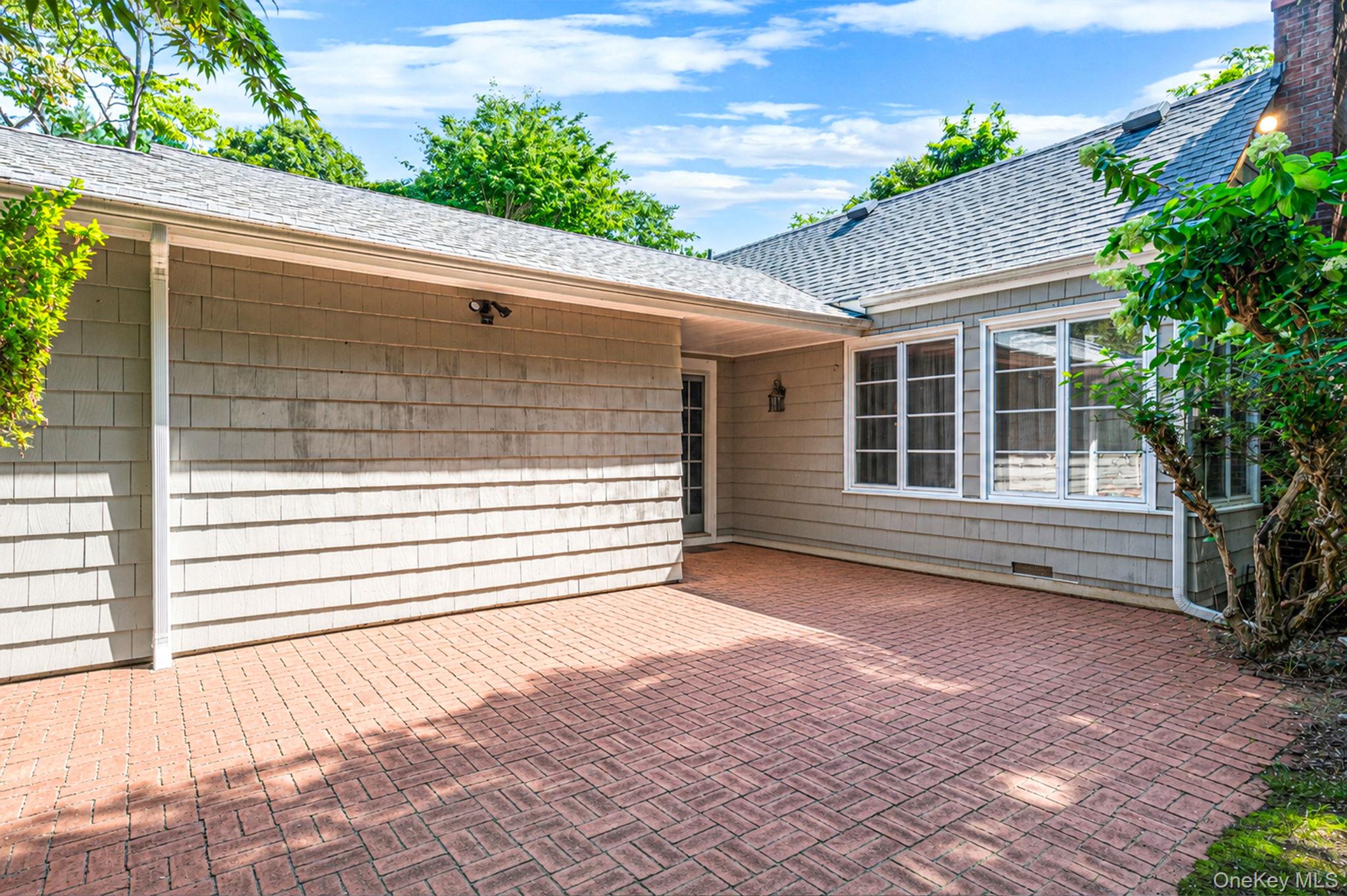 90 Locust Lane – For Sale photo 25