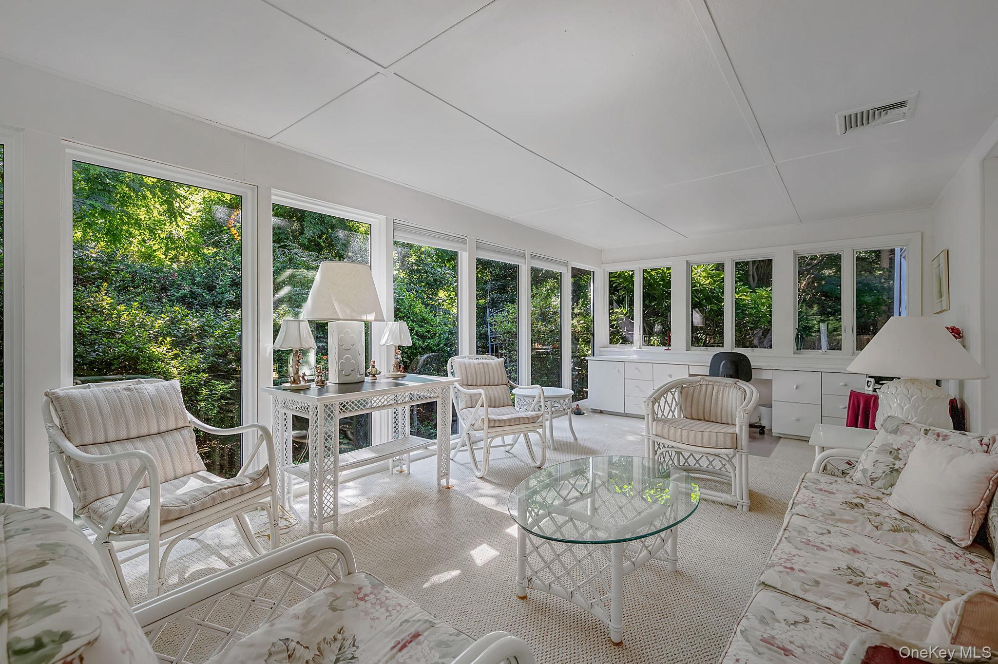 90 Locust Lane – For Sale photo 8