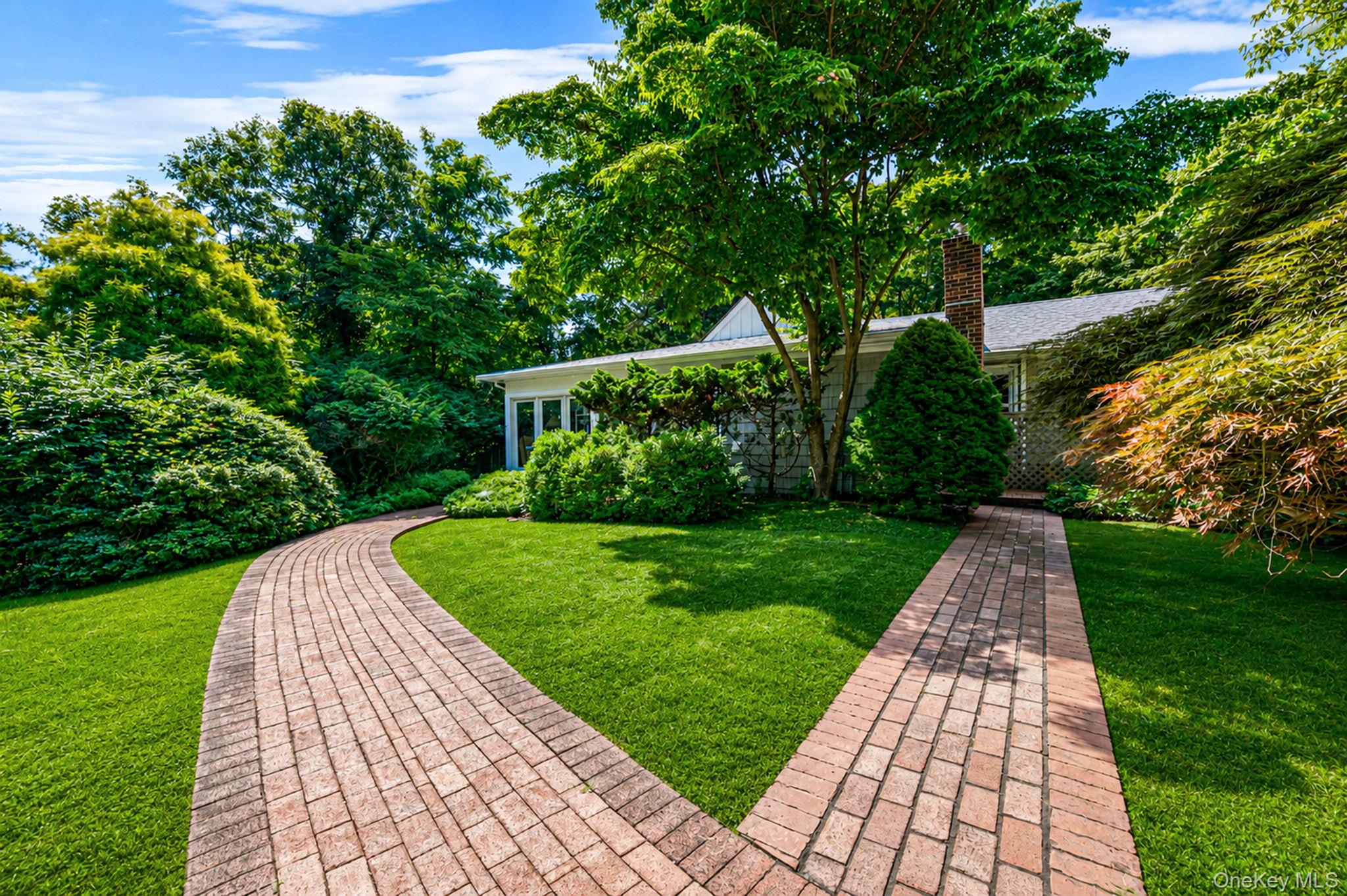 90 Locust Lane – For Sale photo 5