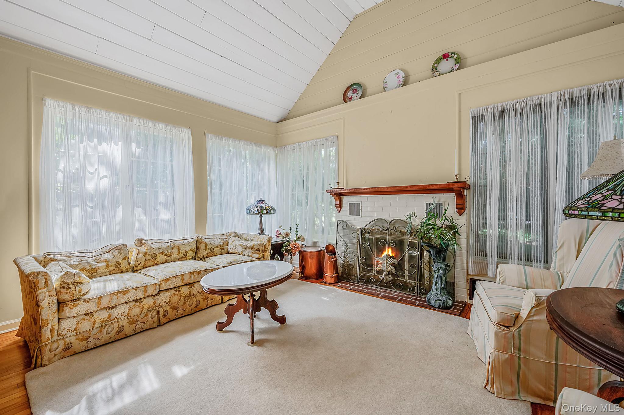 90 Locust Lane – For Sale photo 13