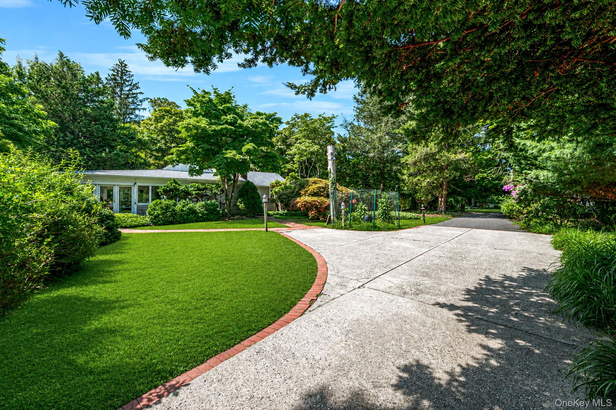 90 Locust Lane – For Sale